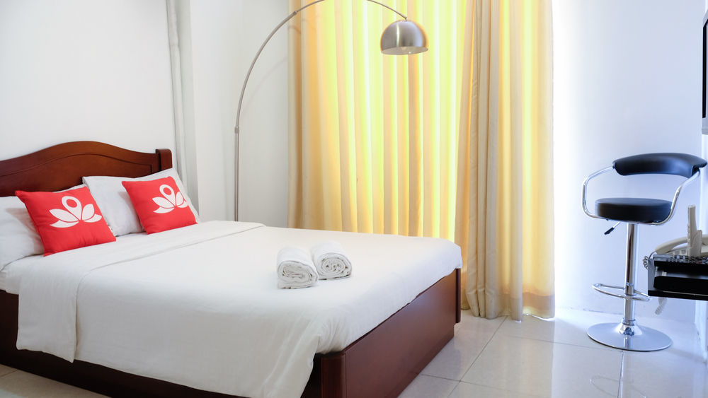 Oyo 893 Dian Suites Makati Manila Exteriér fotografie