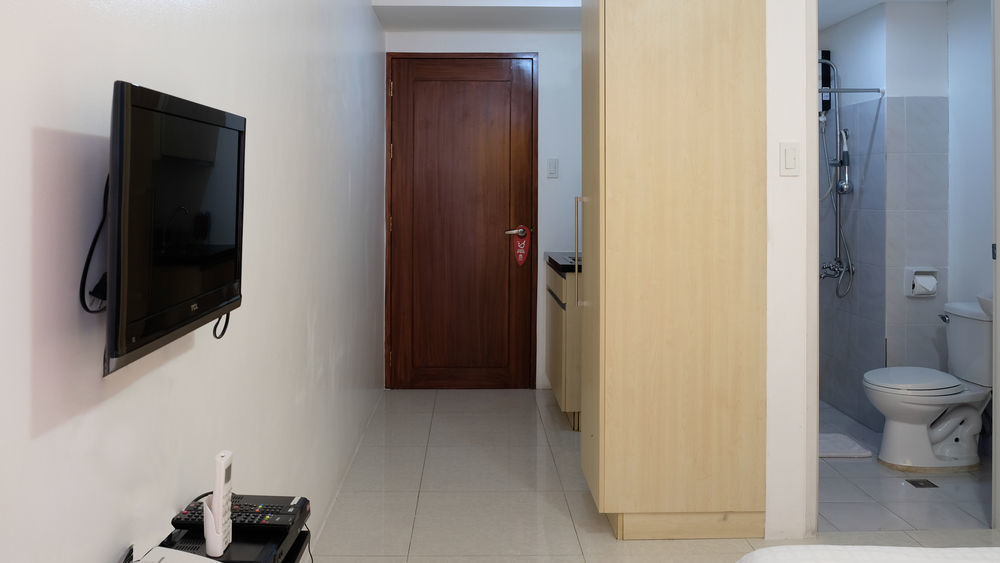 Oyo 893 Dian Suites Makati Manila Exteriér fotografie