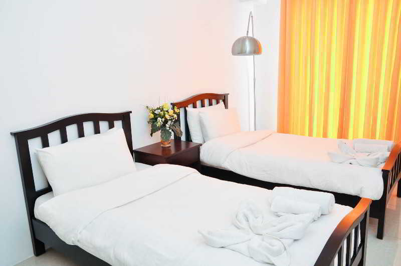 Oyo 893 Dian Suites Makati Manila Exteriér fotografie