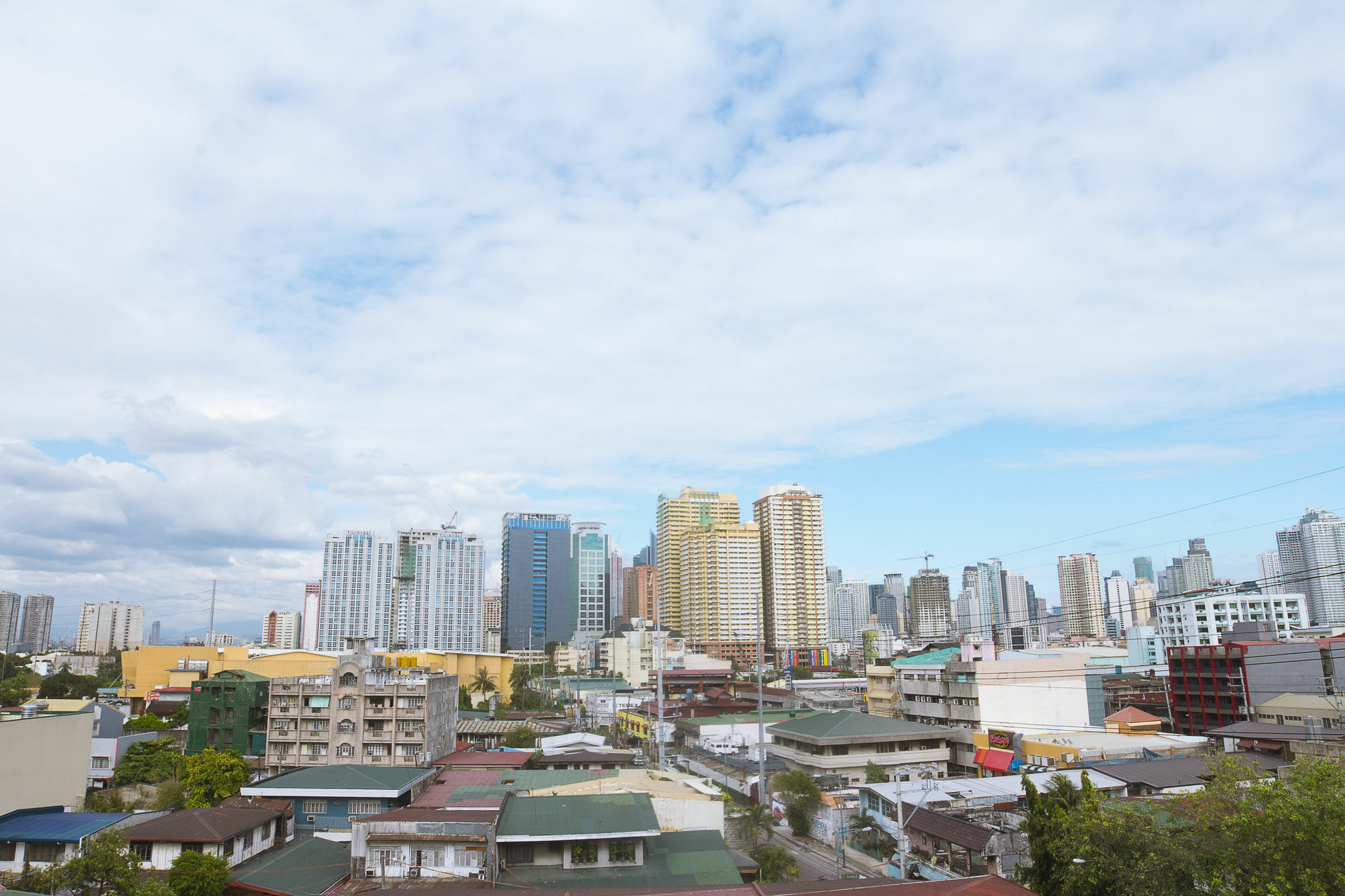 Oyo 893 Dian Suites Makati Manila Exteriér fotografie