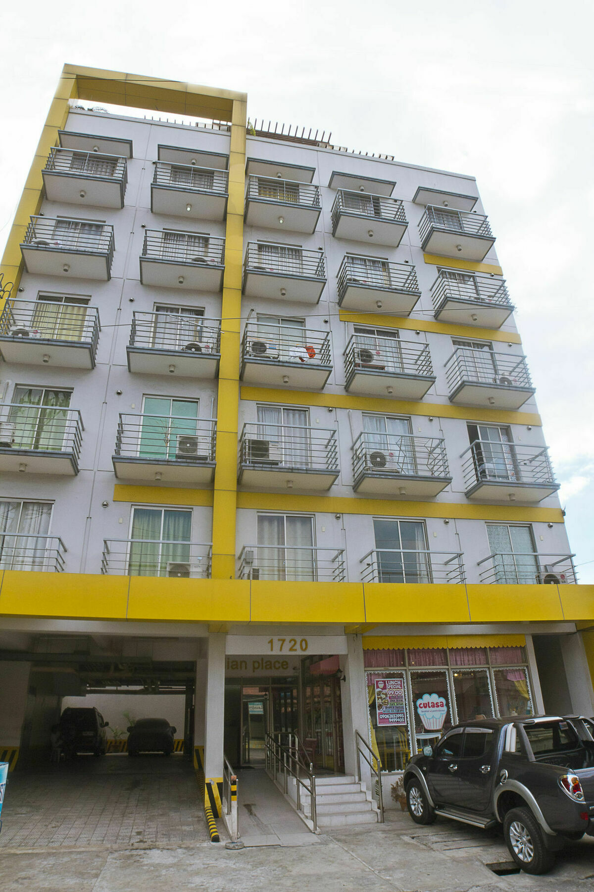 Oyo 893 Dian Suites Makati Manila Exteriér fotografie